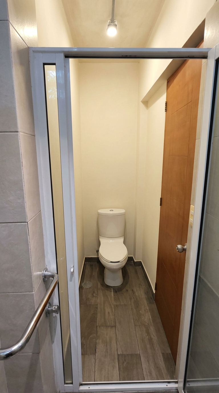 BAÑO-COM-1
